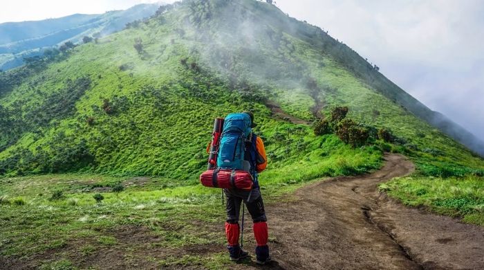 Ilustrasi turun gunung