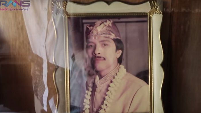 Ayah Raffi Ahmad.