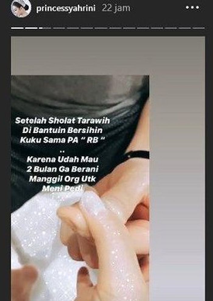 Reino Barack potong kuku Syahrini