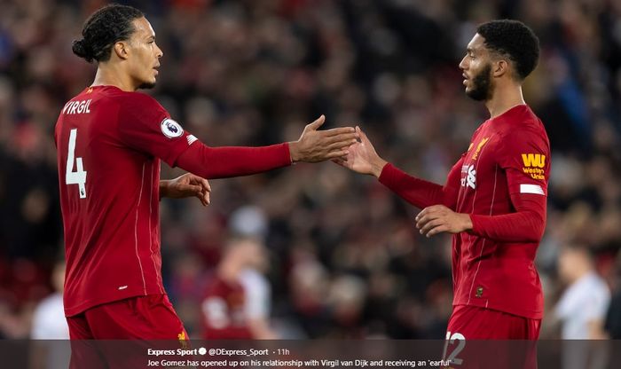 Dua bek tengah milik Liverpool, Virgil van Dijk dan Joe Gomez.