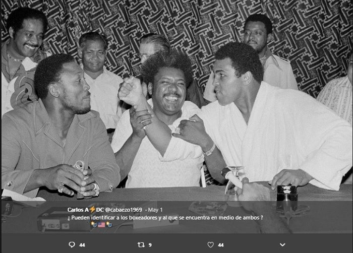 Don King (tengah) dan Muhammad Ali (kanan)