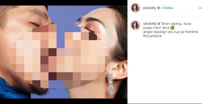 Potret sensual Selvi Kitty dan suami