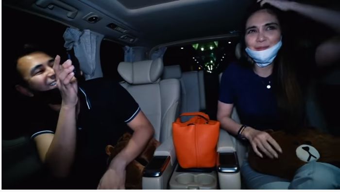 Raffi Ahmad sebut ada temannya orang Korea Selatan yang ingin berkenalan dengan Luna Maya, bahkan kata Raffi, kabar itu bisa mengemparkan Korea