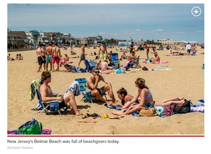 Warga New York City malah berduyun-duyun ke area bar dan pantai.