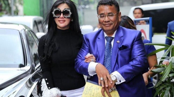 Tim Syahrini dan pengacara kondang <a href='https://kupang.tribunnews.com/tag/hotman-paris' title='Hotman Paris'>Hotman Paris</a>.