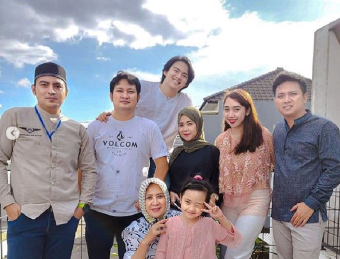 Gusti Rayhan dan keluarga (Instagram/grayhan10)