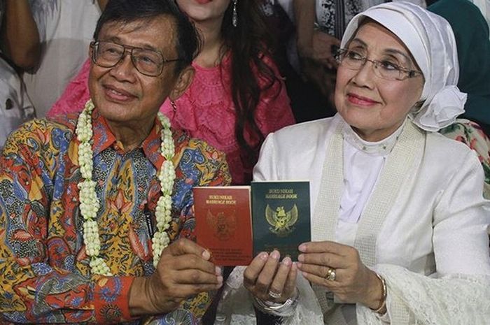 Proses pendekatan dari Nani Wijaya dan suami yang berujung pernikahan