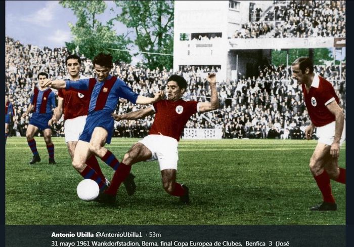 Benfica berduel kontra Barcelona di final Piala Champions 1960-1961 di Bern, 31 Mei 1961.