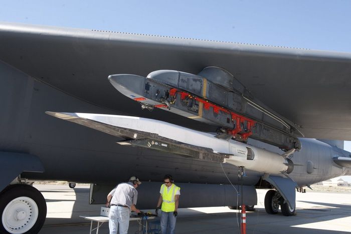 Roket dengan mesin scramjet meniru milik AS