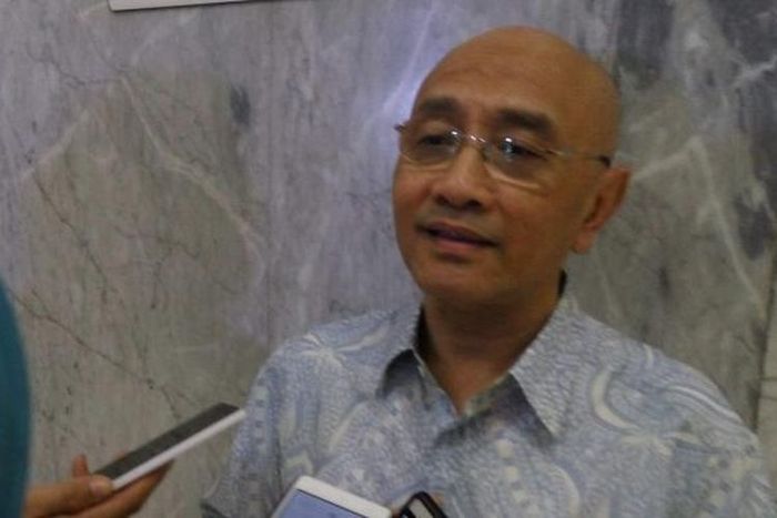 Ketua Umum Ikatan Dokter Anak Indonesia (IDAI), Aman Bhakti Pulungan, di Kompleks DPR MPR RI, Jakarta, Senin (27/6/2016).