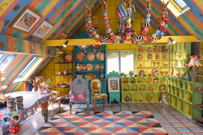 Dekorasi rumah Mary