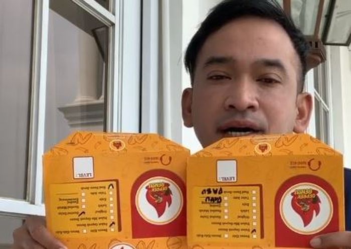 Ruben Onsu dan bisnisnya Geprek Bensu