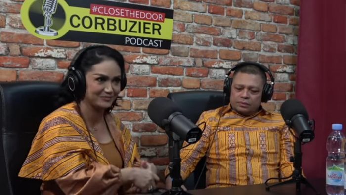 Krisdayanti dan Raul Lemos