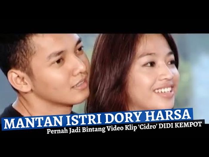 Dory Harsa dan mantan istri
