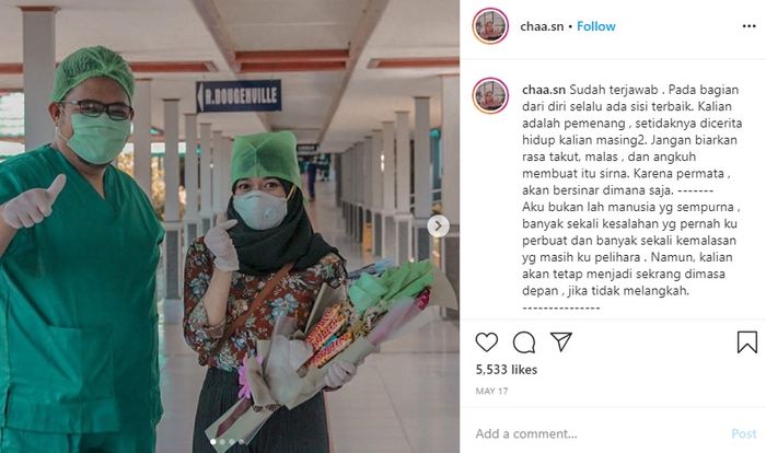 Unggahan Icha bersama tenaga medis RS