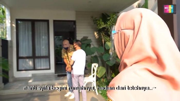 Hadiah ulang tahun Ayu Ting Ting untuk adiknya