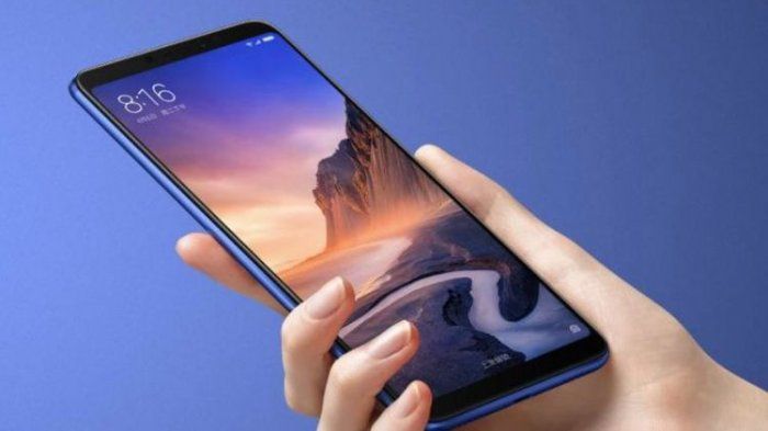 Ilustrasi penggunaan Handphone