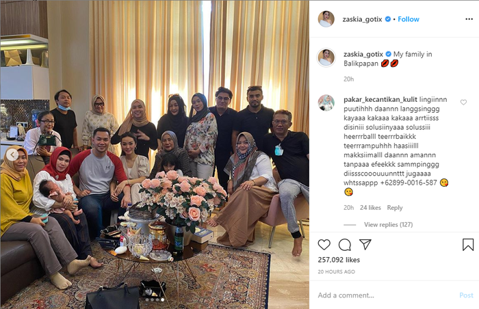 Potret kedekatan keluarga <a href='https://newsmaker.tribunnews.com/tag/sirajuddin-mahmud' title='Sirajuddin Mahmud'>Sirajuddin Mahmud</a> dan <a href='https://newsmaker.tribunnews.com/tag/zaskia-gotik' title='Zaskia Gotik'>Zaskia Gotik</a>.