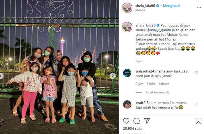 Amy Qanita boyong semua anak-anak dan para pengasuh ke tugu Monas