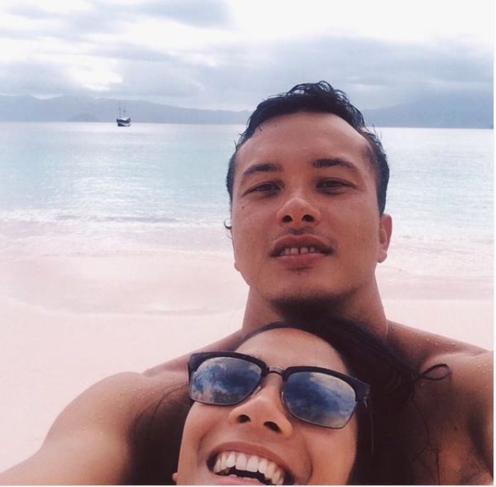 Tara Basro dan Nicholas Saputra