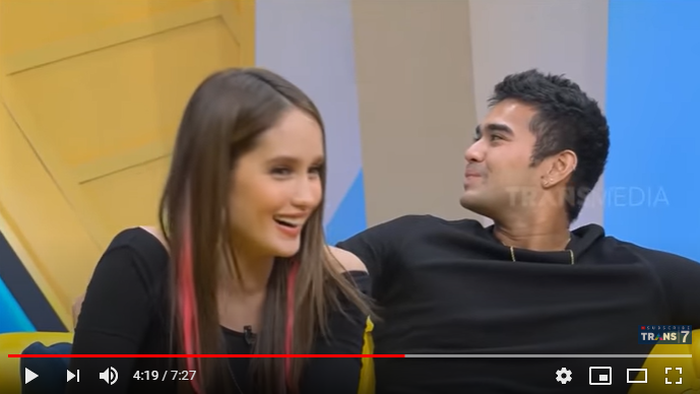 
Cinta Laura blak-blakan soal kesan pertamanya pada Aero Aswar YouTube TRANS7 Official