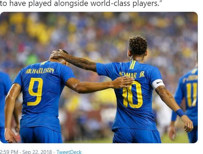 Richarlison (Kiri) dan Neymar saat membela timnas Brasil.