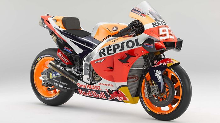 Honda meraih triple crown pada MotoGP 2019. Mengandalkan juara MotoGP Marc Marquez dan juara Moto2 Alex Marquez, akankah mereka sanggup mengulangi prestasi serupa pada MotoGP 2020?