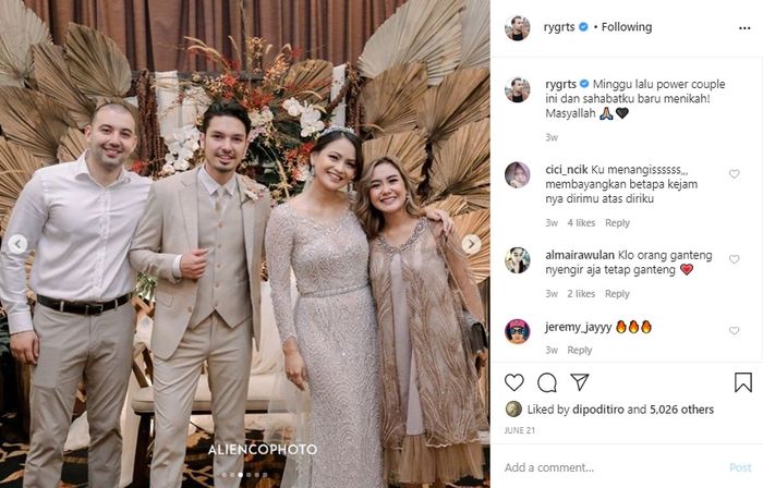Potret momen pernikahan salah satu sahabat Roy.instagram/rygrts