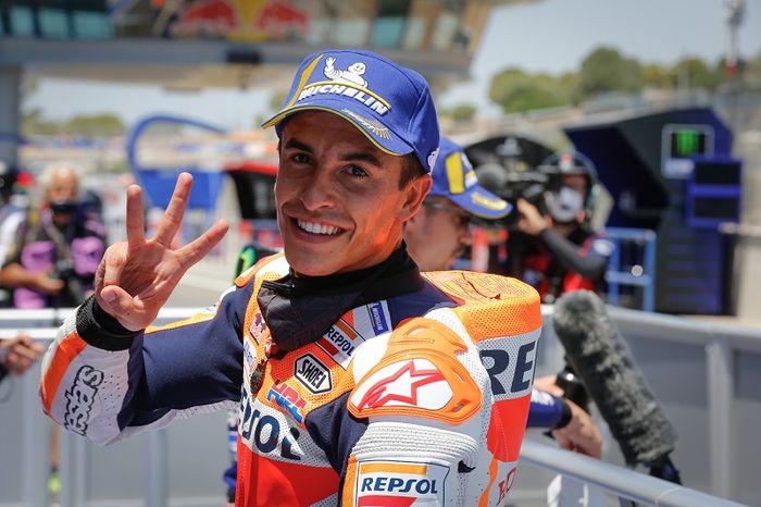 Pembalap Repsol Honda, Marc Marquez, meraih posisi start ketiga pada kualifikasi MotoGP Spanyol di Sirkuit Jerez, Spanyol, 18 Juli 2020.