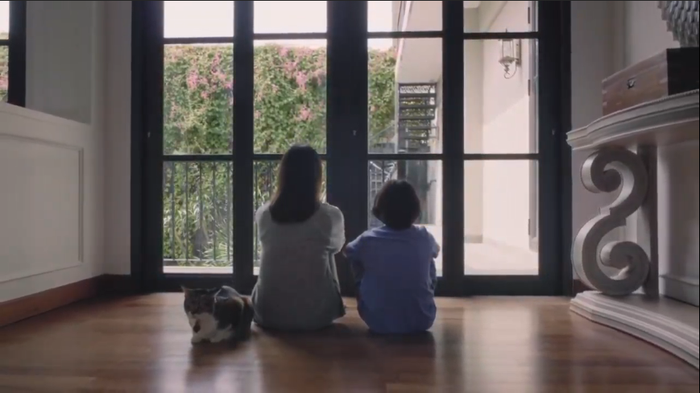 BCL dan Noah Sinclair dalam video klip 12 Tahun Terindah