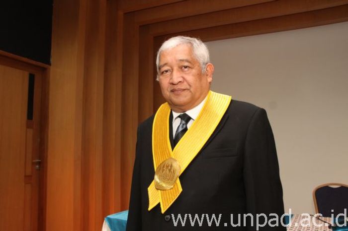 Prof. Dr. Kusnadi Rusmil, dr., Sp.A(K), MM.