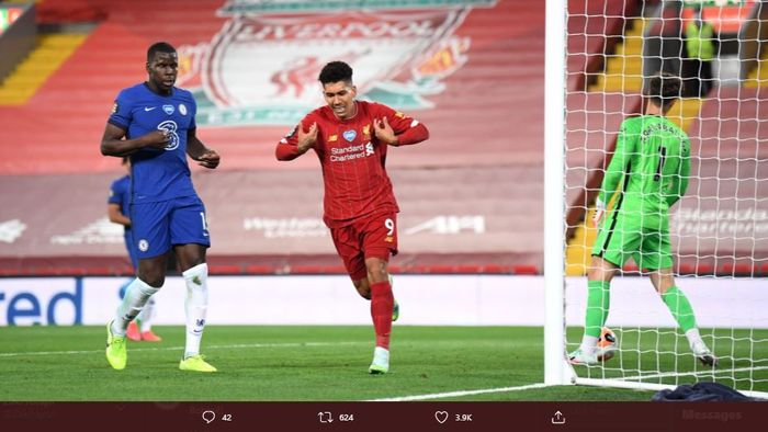 Roberto Firmino merayakan gol yang dia cetak ke gawang Kepa Arrizabalaga dalam laga Liverpool vs Chelsea di laga pekan ke-37 Liga Inggris 2019-2020.