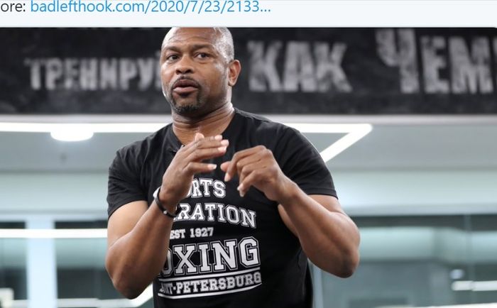 Mantan juara tinju lima divisi, Roy Jones Jr., akan menjadi lawan Mike Tyson pada pertandingan ekshibisi.