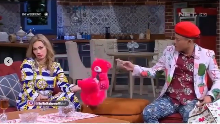 Catherine Wilson diduga nge-fly di acara TV