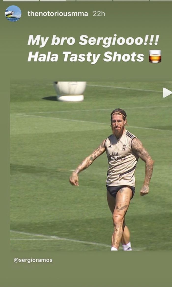 Mantan petarung UFC, Conor McGregor, merespons unggahan Instagram bek sekaligus kapten Real Madrid, Sergio Ramos.