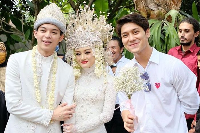 Rizky Billar menghadiri pernikahan Rey Mbayang dan Dinda Hauw