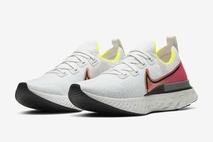 Sneakers Nike Luna Maya