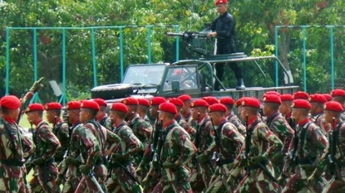 Para prajurit Kopassus Grup II Kandang Menjangan.