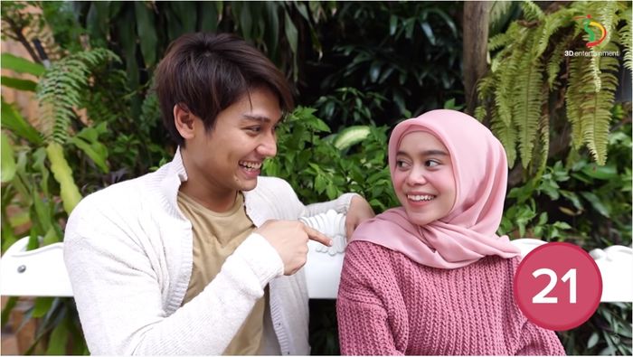 Rizky Billar dan Lesty Kejora