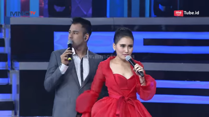 Ayu Ting Ting tak terima dibilang pernah hitam