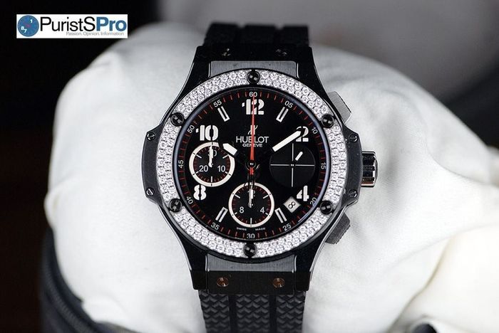 Hublot BB BLack Magic 114 Diamonds