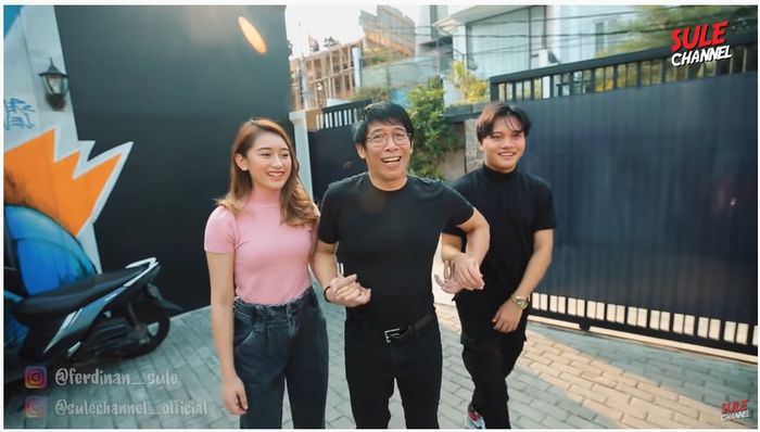 Parto saat menggoda anaknya dengan Rizky Febian.