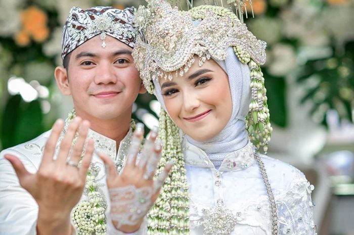 Rizki DA bersama Nadya Mustika.