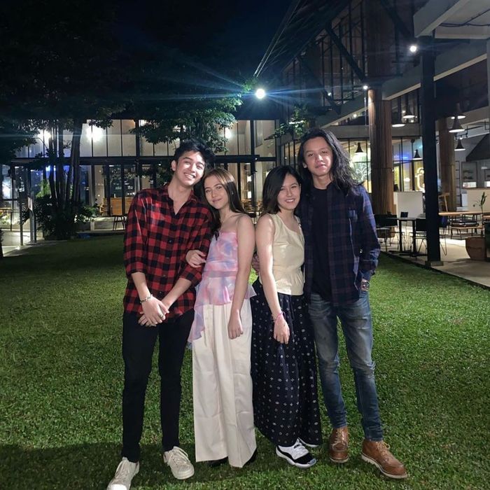 Adhisty Zara dan Zaki Pohan
