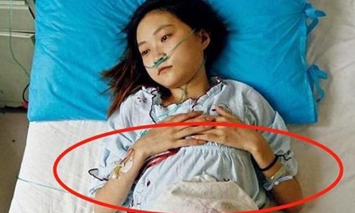 Foto Ilustrasi - Seorang wanita melakukan aborsi hingga enam kali saat pacaran. Setelah menikah fakta medis menyatakan rahimnya setipis plastik.