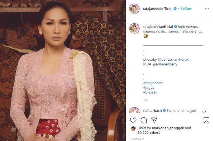 Penampilan Tata Janeeta saat kenakan kebaya