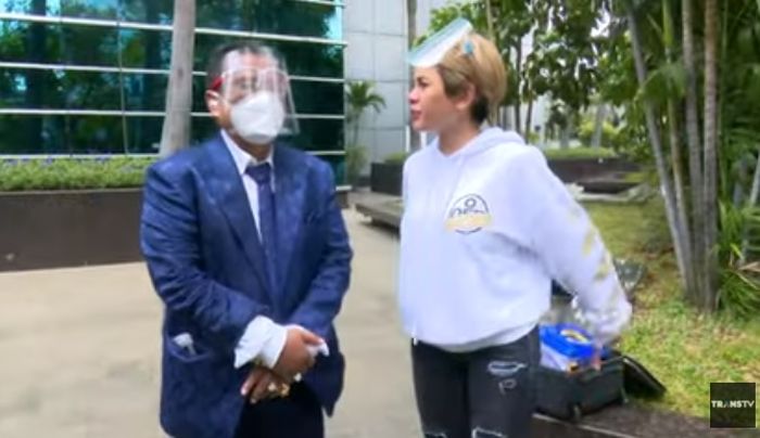 Nikita Mirzani dapat peringatan dari Hotman