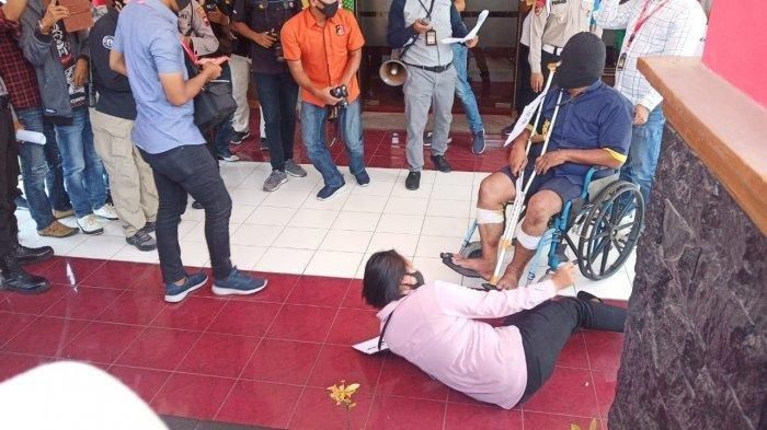 Reka adegan pembunuhan satu keluarga di Baki, Sukoharjo 