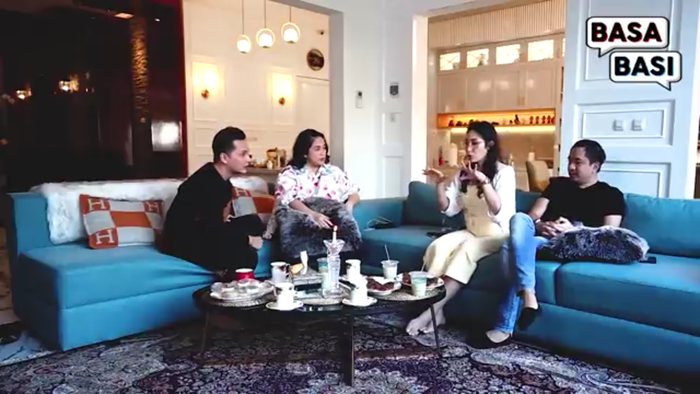 Ayu Dewi ungkap tabiat asli suami