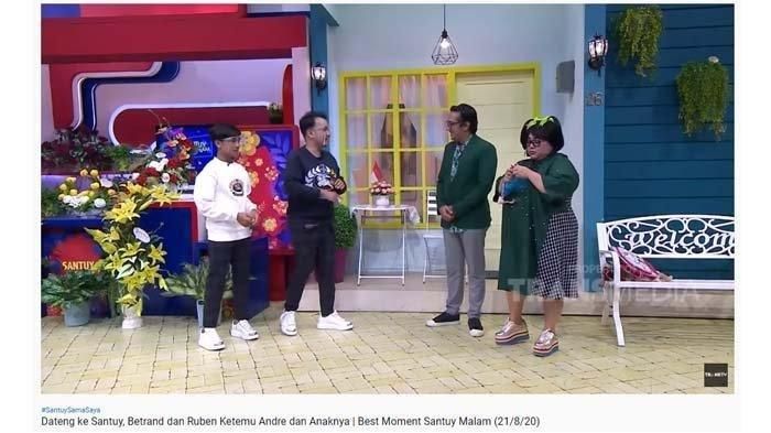 Ekspresi Betrand Peto mendengar candaan Andre Taulany